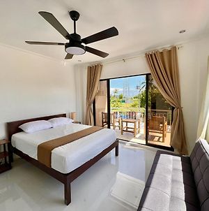 Sedona Resort Moalboal Exterior photo