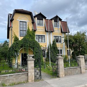 Vikerkaare Villa Tartu Exterior photo