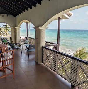 Breezy Ocean Front Condo Close To The Best Beaches Christ Church Exterior photo