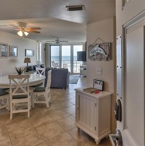 Direct Ocean Front Corner Condo - Great Views & Just Steps From Flagler Avenue New Smyrna Beach Exterior photo
