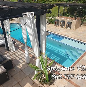 Spacious 5 Bedroom Villa With Pool Coco Exterior photo