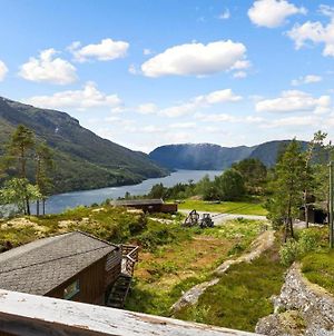 Spacious 5 Bedroom House With Stunning Views Sogndal Exterior photo