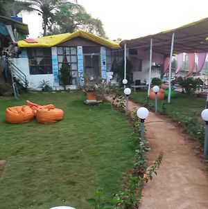 Khushi Resort Mandrem Exterior photo
