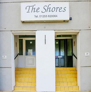 Oyo The Shores Hotel Blackpool Exterior photo