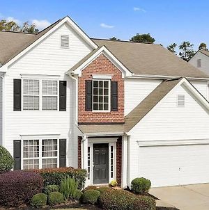 New Luxury Home Great For Families W Free Parking Lawrenceville Exterior photo