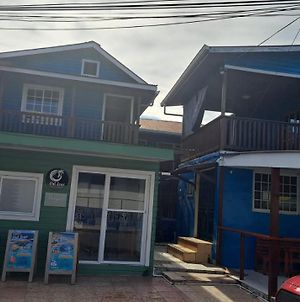 Apart-Hotel Villamar Bocas del Toro Exterior photo