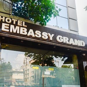 Oyo 11511 Hotel Embassy Grand Mumbai Exterior photo