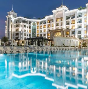 Merit Royal Diamond Hotel & Spa Kyrenia  Exterior photo