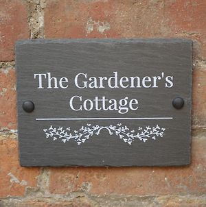 The Gardener'S Cottage Leominster Exterior photo