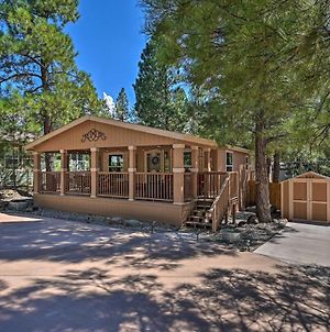 Munds Park Cabin Retreat With Deck And Fire Pit! Villa Exterior photo
