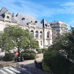 La Studette Du Theatre Apartment Boulogne-Billancourt Exterior photo