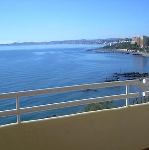 Holidays2Benalmadena Torrequebrada Sea View Front Beach With Pool Parking & Terraces Apartment Exterior photo