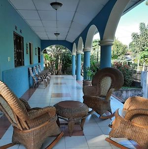 Ometepe House Bed & Breakfast Moyogalpa Exterior photo