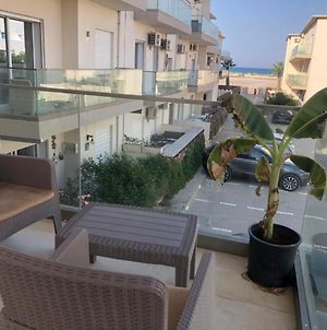 Lovely Executive 2 Bd W/ Free Parking And Sea View Apartment Mahdia Exterior photo