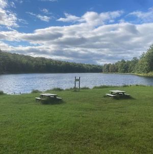 Melody Lake Retreat Near Resorts World Catskills Monticello Exterior photo