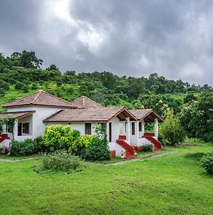 Saffronstays Sattva - Pet And Eco-Friendly Villa In Mumbai'S Outskirts Pen Exterior photo
