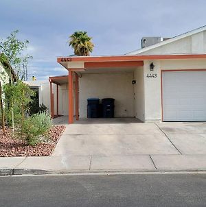 Cheerful, Fresh And Spacious 3 Bedroom Townhome, Las Vegas Exterior photo