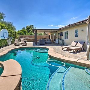 Indio Retreat Pool And Game Room, Pet-Friendly Exterior photo