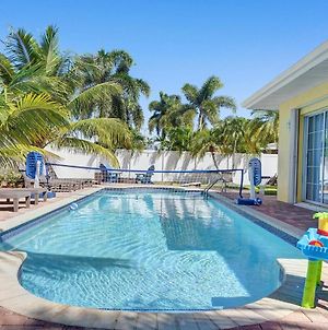 Close To Beach 4 Bedroom With Private Heated Pool Deerfield Beach Exterior photo