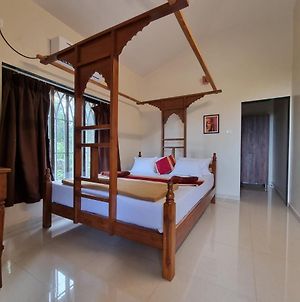 The Skyi County Dapoli Bed & Breakfast Exterior photo