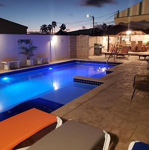Villa De Leon Suitable For 14 Persons 5 Bedrooms 5 Bathrooms Palm Beach Exterior photo