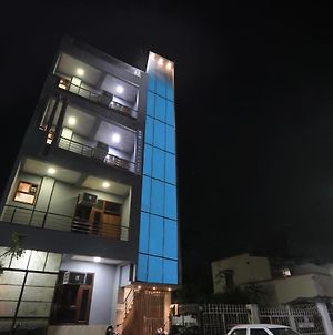 Oyo Townhouse 1031 Hotel Star Link Kanpur Exterior photo