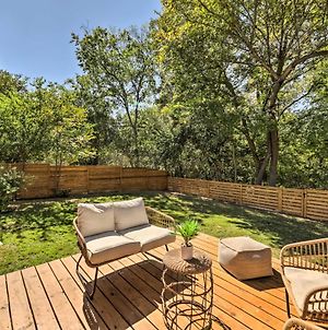 Centrally Located Austin Home With Large Yard! Exterior photo