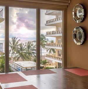 Beautiful Two Bedroom Condo With Parking And Free Wi-Fi Just A Few Steps From The Beach Jaco Exterior photo