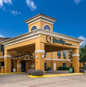 Quality Inn & Suites - Granbury Exterior photo