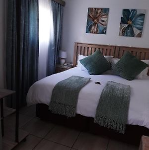 Sleep@161 Benade Drive Apartment Bloemfontein Exterior photo