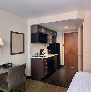 Candlewood Suites Times Square New York Exterior photo