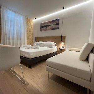 Civitaloft Luxury Rooms Civitanova Marche Exterior photo