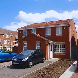 Perfectly Placed 3 Bed Home In A Peaceful Close Darlington  Exterior photo