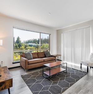 Chic Modern 2Br In Bellevue By Stay Gia Exterior photo