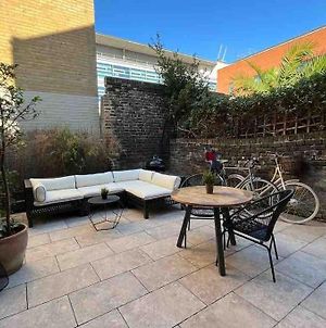 Spacious 1 Bed Flat In Hackney With Patio Garden London Exterior photo