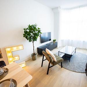 Earnestly 1 Bedroom Serviced Apartment 54M2 -Nb306E- Rotterdam Exterior photo