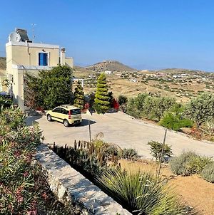 Beautiful Holiday Home In Chroussa With Sea View Chrousa Exterior photo