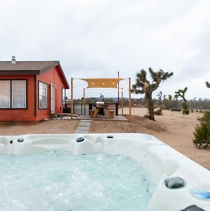 Hemingway House - Hot Tub Under The Desert Stars Villa Yucca Valley Exterior photo