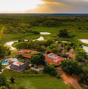 Pousada Araras Pantanal Eco Lodge Carvoalzinho Exterior photo