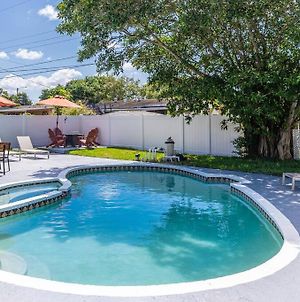 Oasis 3Br Home With Private Pool And Nice Backyard Hollywood Exterior photo