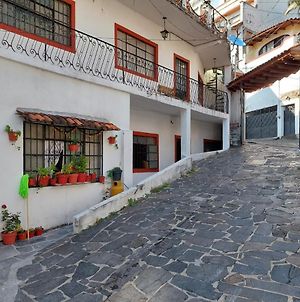 Departamentos Y Habitaciones Amueblados Taxco de Alarcon Exterior photo