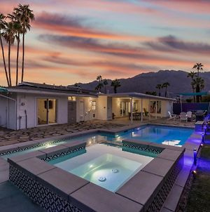 The Desert Xscape Pool & Views Palm Springs Exterior photo