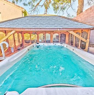 Magic Palace - Luxe 4BR House w/ heated pool & Spa Las Vegas Exterior photo