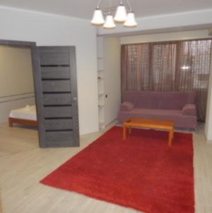 Confortable Apartment Chisinau Exterior photo