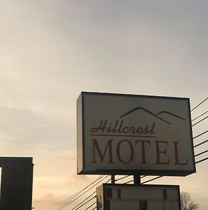 Hillcrist Motel Aurora Exterior photo