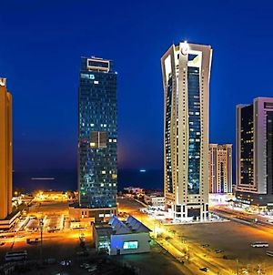 Althuraya Tower 3005 Apartment Doha Exterior photo