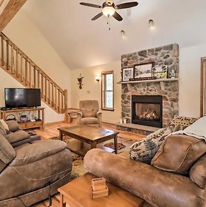 Secluded Cabin With Fire Pit Less Than 6 Mi To Ski Area Albrightsville Exterior photo