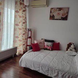 1 Room Apartment In Titan Bucharest Exterior photo