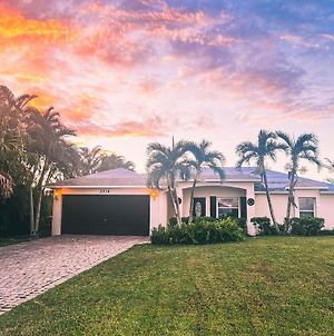 Charming Sunset 3 Bedroom Home Getaway Cape Coral Exterior photo