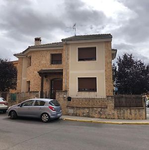 Casa Entre Segovia Y La Granja De San Ildefonso Villa Palazuelos de Eresma Exterior photo